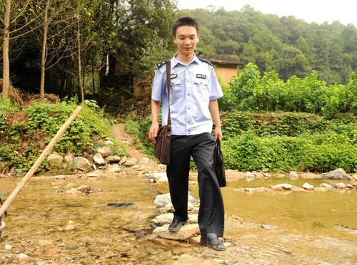 猴生肖三大贵人：智慧长者机遇使者与心灵守护神