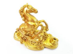 2025生肖好运盘点：龙马猴猪迎飞跃，贵人相助显魅力