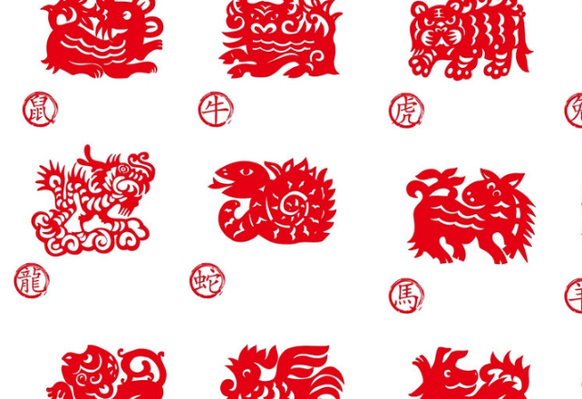 四大生肖女性如何为家庭旺运：智慧与福气的结合