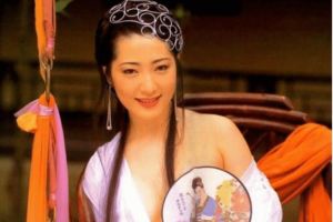 豪妇荡乳：黄淑珍家族欲望风云