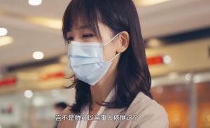 属蛇人佩戴什么首饰好：招财转运宝石解析