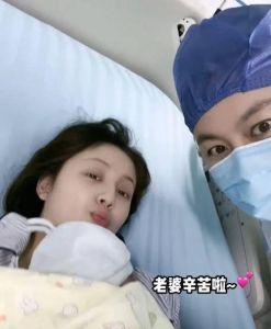 陪产新现象：家庭情感考验与责任思考