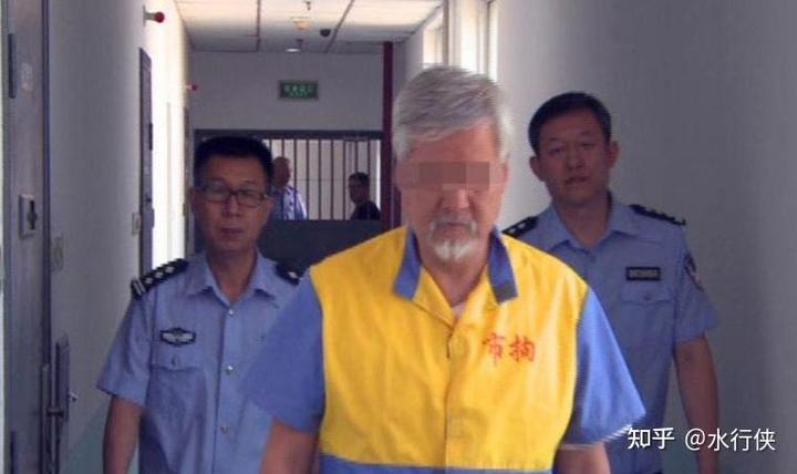 面对老公嫖娼，妻子如何抉择与救赎？