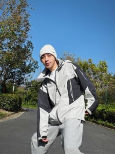 男性爱打扮：揭秘自我表达与社会认同的深层含义