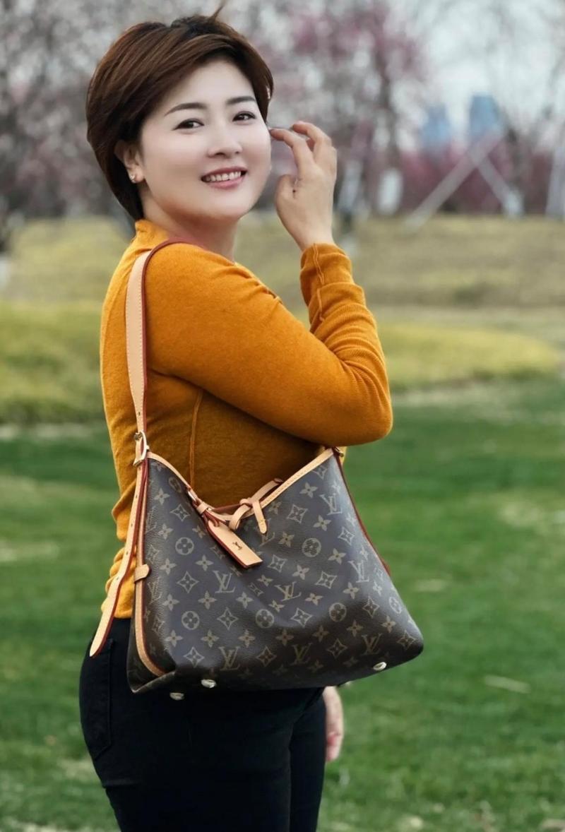 朴素魅力揭秘：朴素女性的教养与内涵