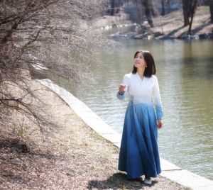 四大生肖女魅力解析：邂逅幸运，春花般幸福时光