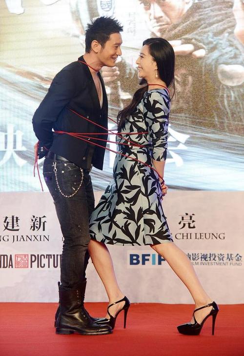 叶珂逆袭：怀孕三次，如何牵着黄晓明鼻子走？
