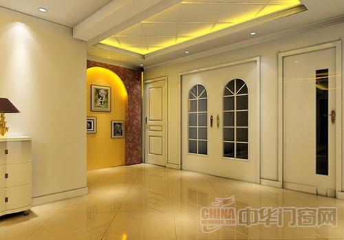 家有三空好运来：风水布局揭秘客厅卧室与大门口