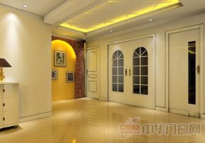 家有三空好运来：风水布局揭秘客厅卧室与大门口