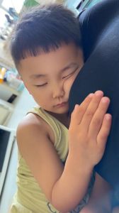 揭秘睡眠瘫痪：原因与应对策略