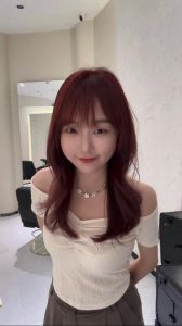 暖色系女孩性格揭秘：色彩与心理密码