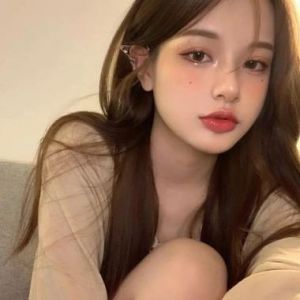 揭秘冷色调女生性格：理性冷静与情绪密码