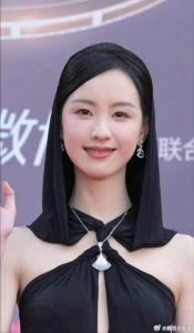 网络流行语解码：男性称呼变迁与文化启示