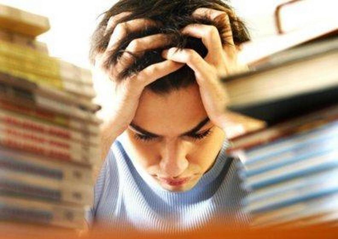 高中生抑郁症现状与应对策略：关注青少年心理健康