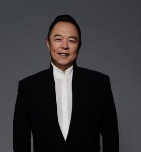 67岁男人晚年爱情：挑战与机遇的故事