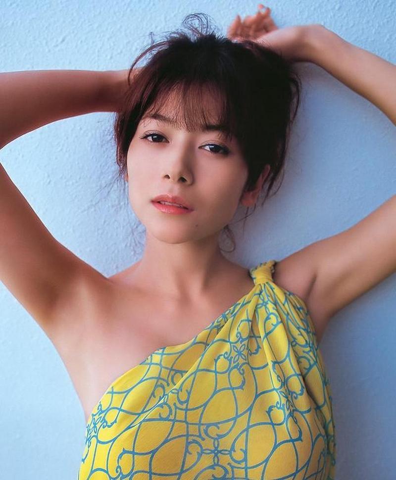 揭秘艳丽女生长相特点及塑造方法
