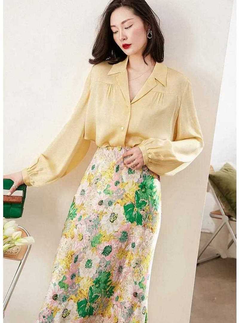 色彩揭秘：亮色与性格的秘密