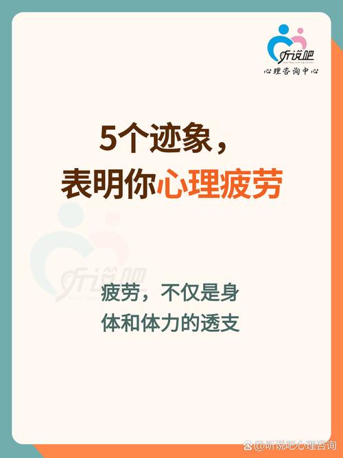 简约大方穿搭指南：材质款式配饰全解析
