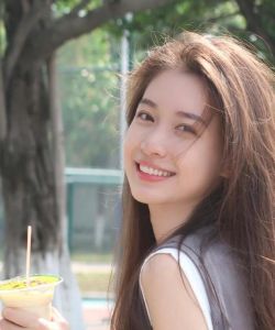 十大特质解析：干净女人如何成为独特风景线