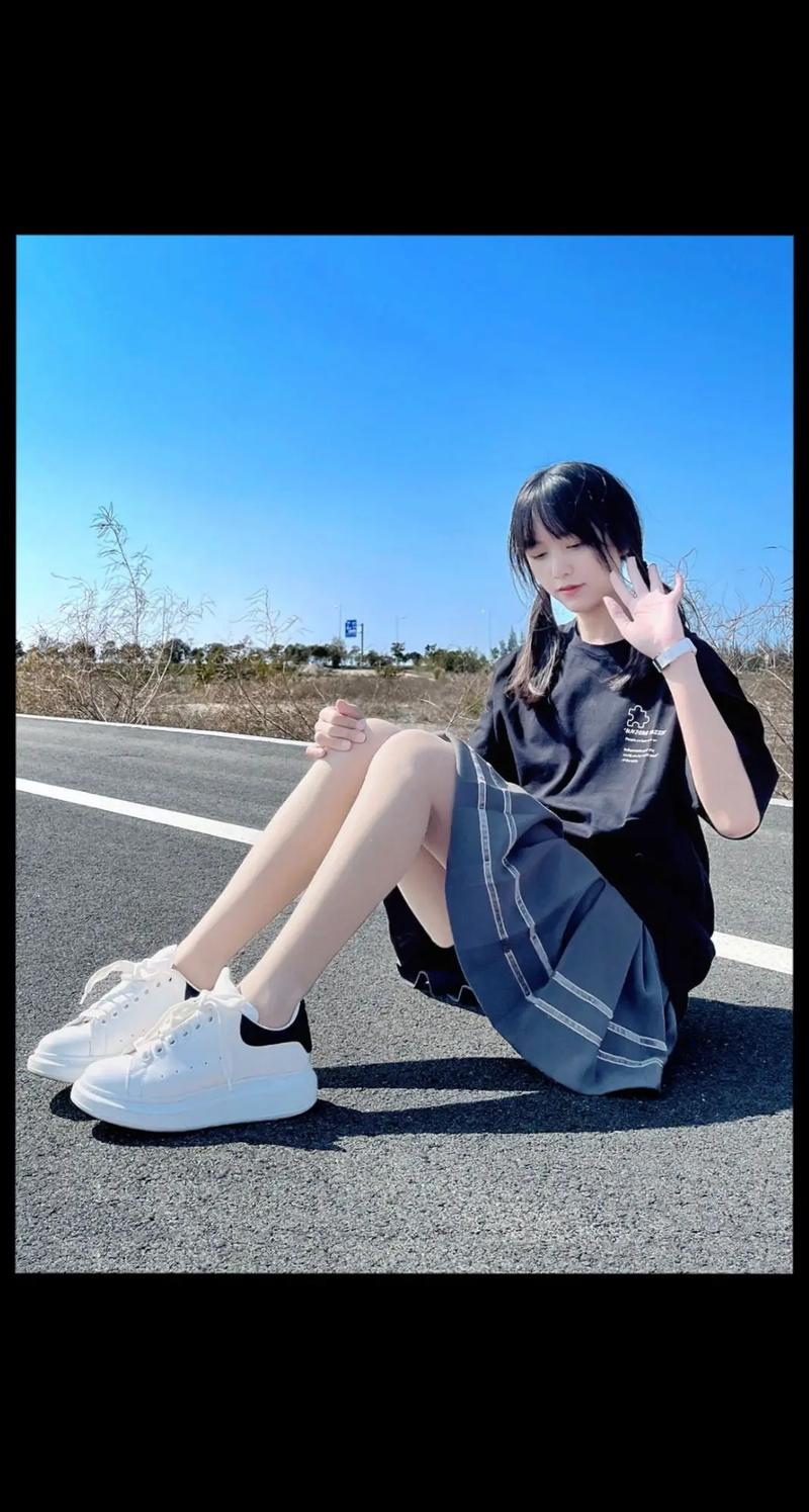 小白鞋女生：性格解析与生活态度