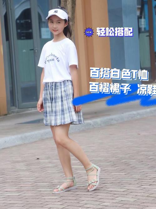 凉鞋女生性格解析：秋日搭配时尚奥秘揭秘！