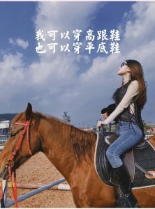鞋迷内心世界揭秘：鞋履背后的故事与人生哲学