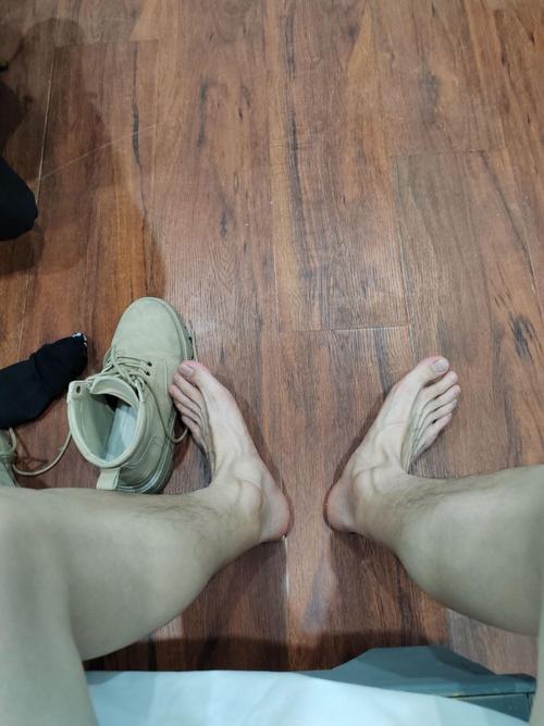 脚控男生的独特魅力与性格解析