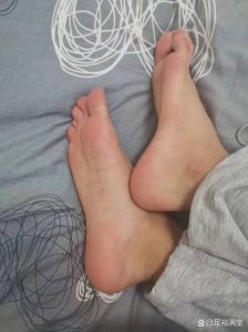揭秘男性对女性脚部兴趣：心理与性格解析