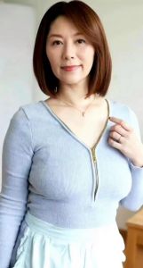 如何应对职场不稳定女性：相处策略与和谐之道