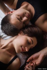 婚外情迹象：守护婚姻忠诚与家庭和谐