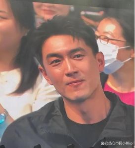 面相厚嘴唇男性的性格特质