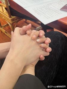 牵手感受解析：男生女生情感之旅