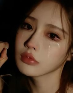 揭开强势女性命运之谜：坚韧智慧，生活启示录