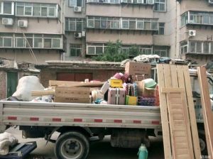 中国搬家习俗：吉祥物品与现代仪式