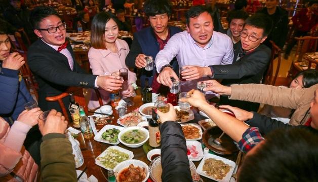 梦境预示：结婚酒席梦的深层寓意