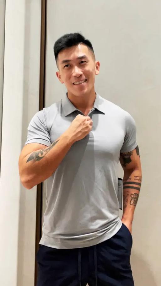 性魅力男性：外貌品格与情感价值的完美融合