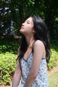 素雅之美：男人眼中的女性气质秘籍