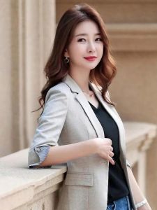 气质女性独特魅力男性向往的神秘魔力