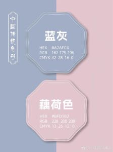 中年女性穿搭攻略：纯色VS花色，高级感对决