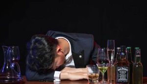 梦境二婚预示：财运情感变与机遇