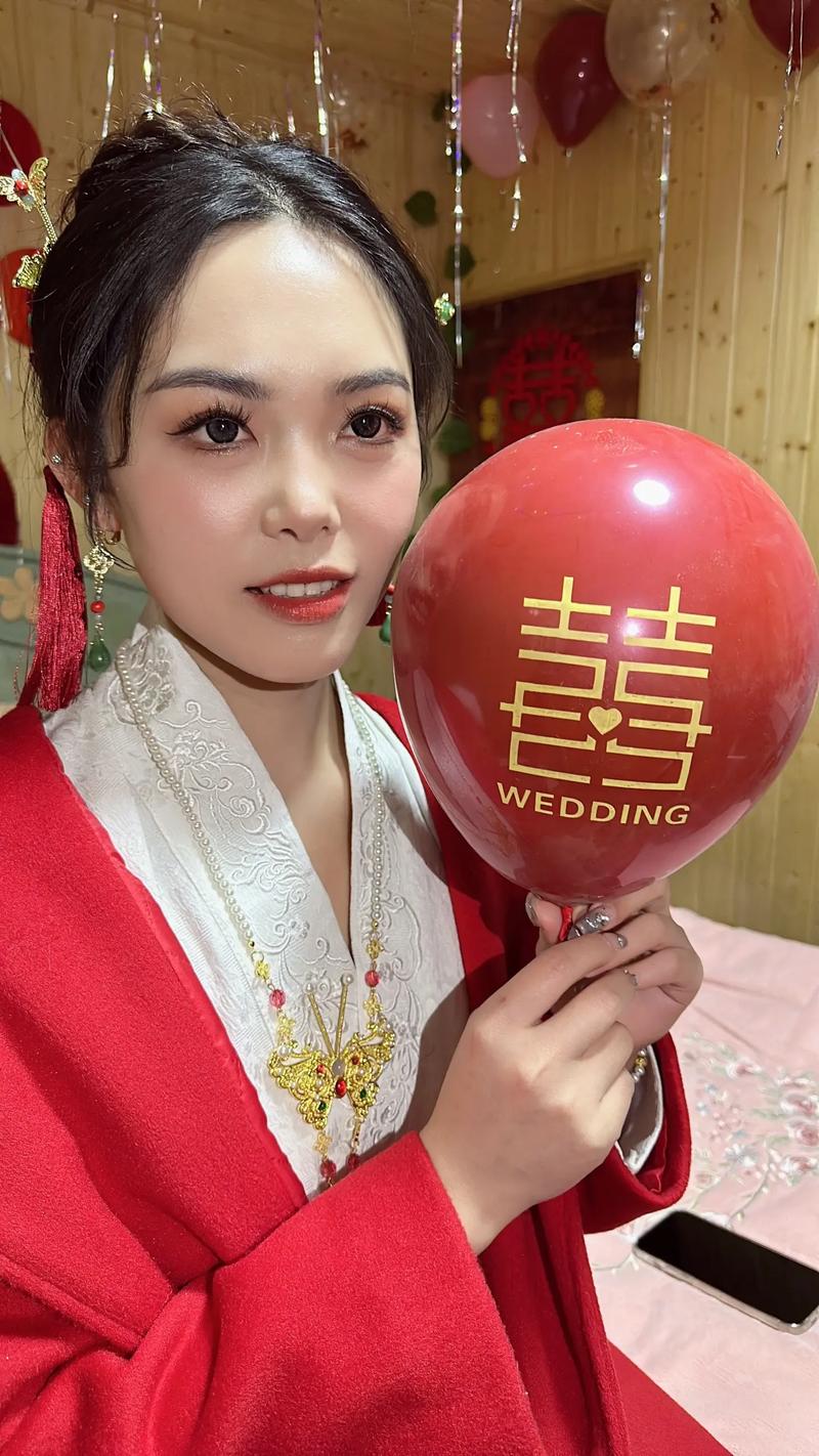 女人梦见新娘子的梦境解析：预示与象征