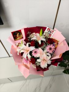 乔迁礼物推荐：吉祥门饰+温馨小贴士，祝福满满！