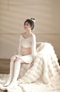 解密梦境：孕妇肚子的预示与心理密码