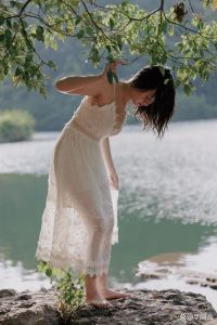 内涵女性魅力：修养智慧，家庭责任的光芒