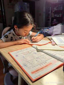 孩子发呆原因及应对策略