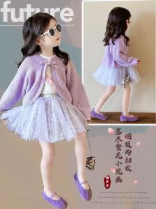 30岁还穿卡通？成熟与年龄的服饰之谜