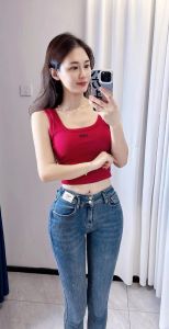 牛仔裤魅力女生如何用牛仔裤俘获人心