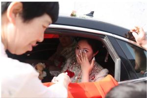 简陋婚礼梦解析：心理压力与未来挑战预示