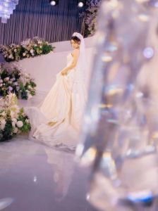 梦中婚礼：内心世界与情感象征