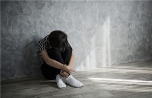 孤僻者内心：性格成因与改善之道